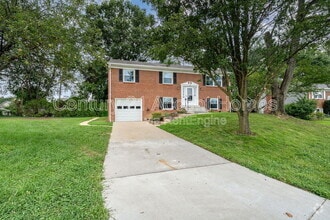 Building Photo - 3903 Hillview Ct