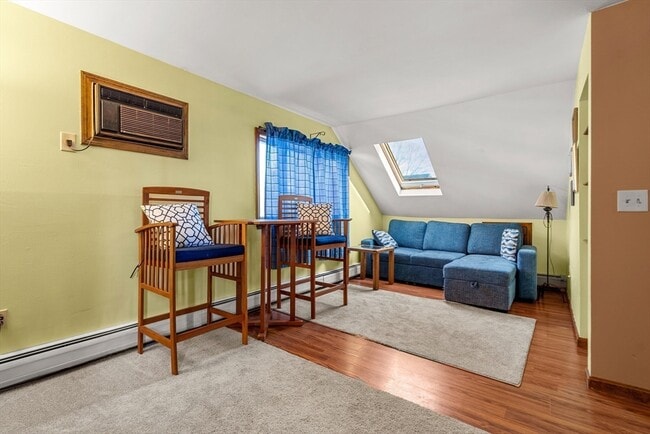 Foto del edificio - 22 Woodland St