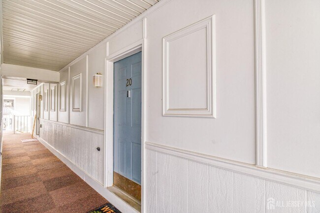 Foto del edificio - 20 Pembrook Ave