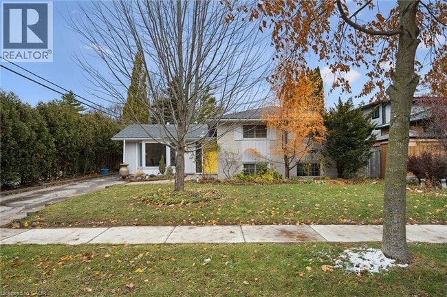 Building Photo - 52 Avon Rd