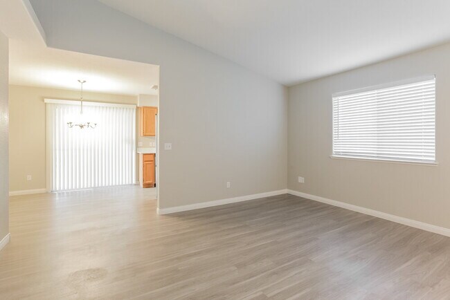 Building Photo - 7332 Backstretch Dr