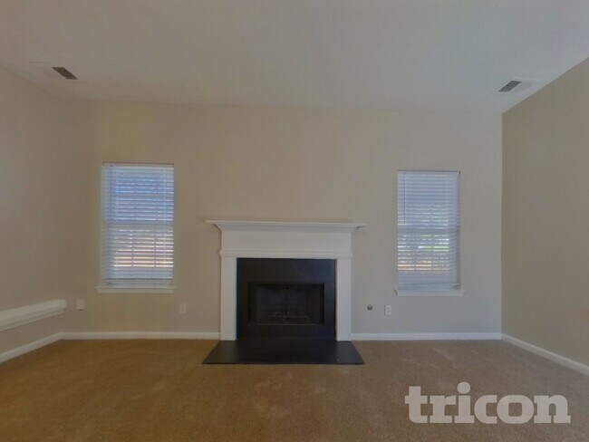 Foto del edificio - 63 Shadowhill Ct