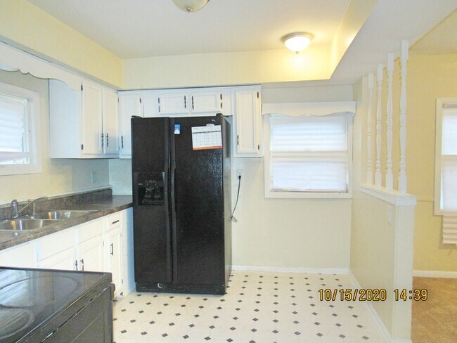 Building Photo - 3228 Ralston Ave, Indpls, IN 46218