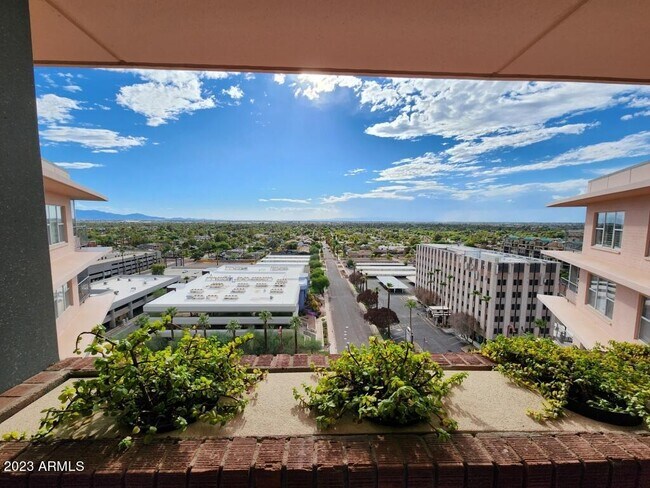 Foto del edificio - 2201 N Central Ave