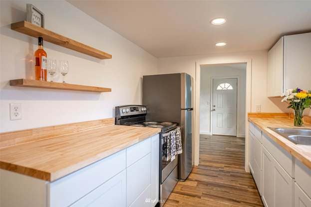 Building Photo - 926 Austin Ave