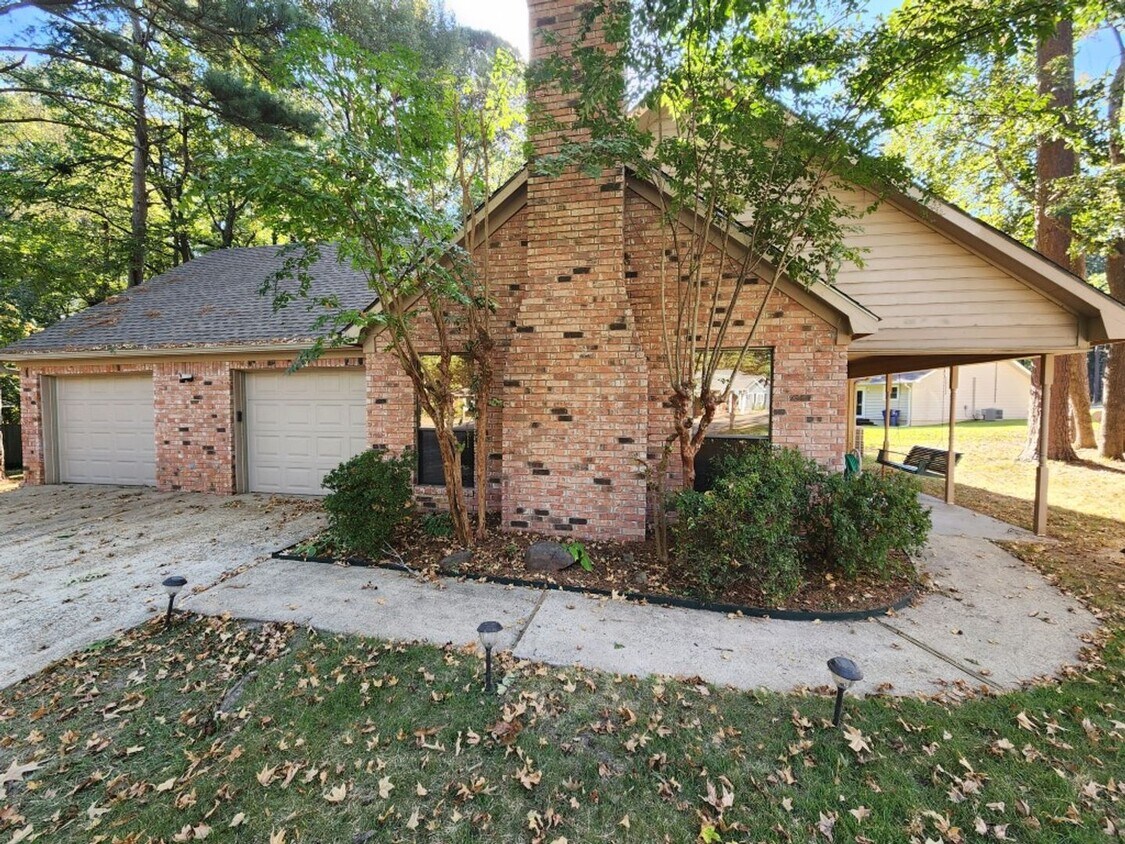 11 Yellowstone Cove, Maumelle, AR 72113 House Rental in Maumelle, AR