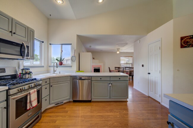 Foto del edificio - 523 W Hook Dr