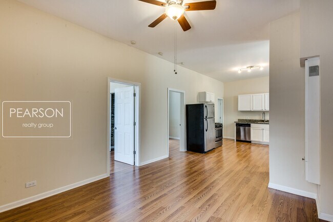 Foto del edificio - 1453 W Huron St