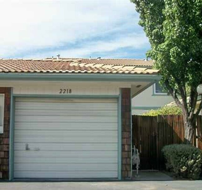 Foto del edificio - 2218 Cannonball Rd