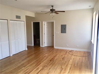 Building Photo - 2120 W Washington Blvd