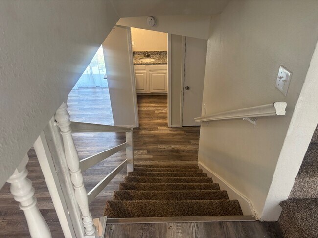Foto del edificio - 4812 E 68th St
