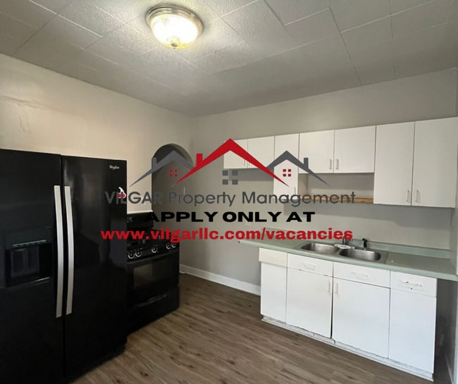 Foto del edificio - 858-858 Wilcox St