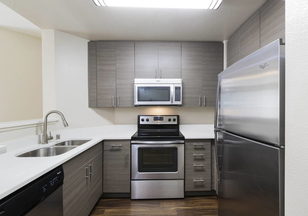Almaden Lake Village Apartments San Jose, CA