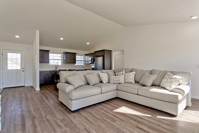 Foto del edificio - 159 Zachary Dr