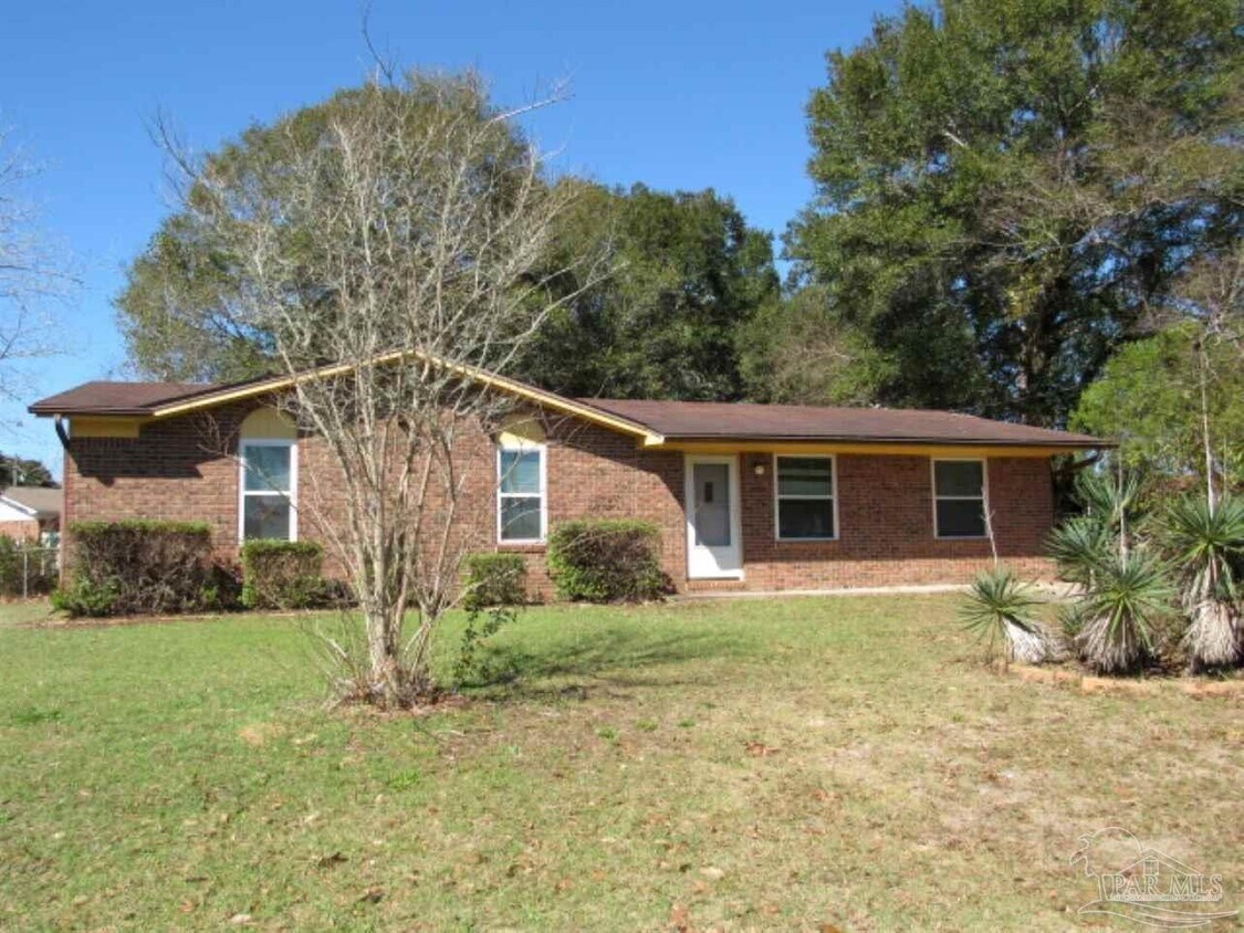Foto principal - 6964 Oakcliff Rd