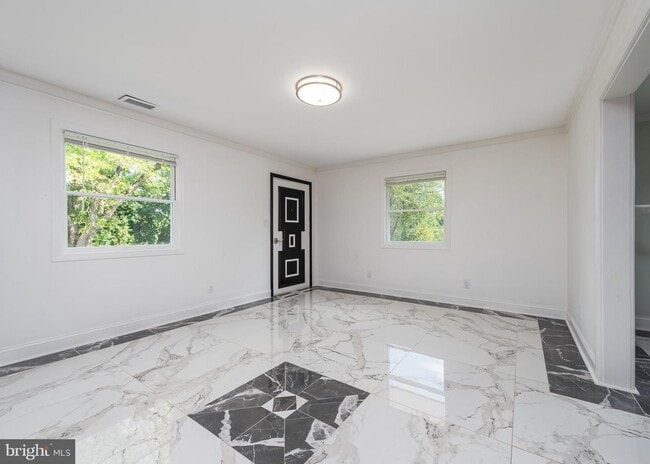 Building Photo - 507 Duvall Ln