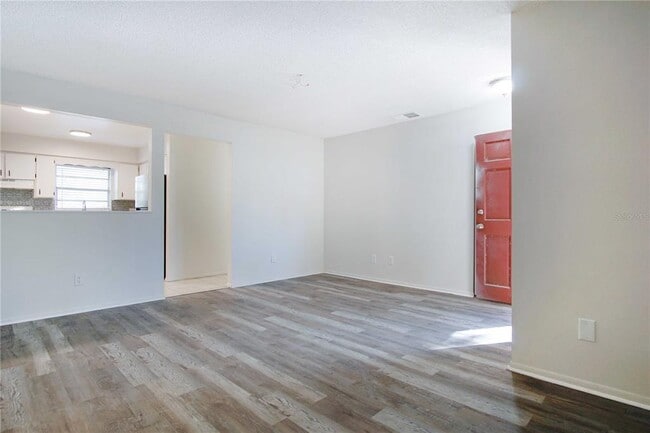 Building Photo - 2287 Avenue G NW