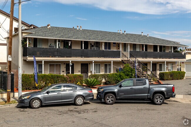 Foto del edificio - 916 S. Cambridge St.