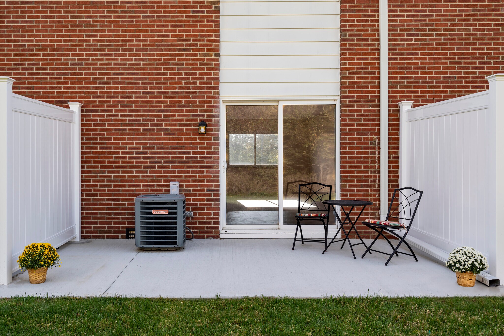 Riverview Apartments – photo 3
