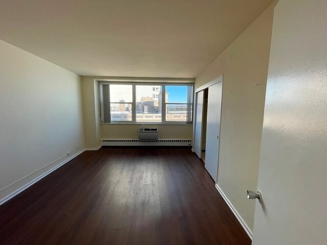 Building Photo - 1150 N Lake Shore Dr