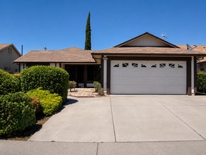 Building Photo - 4635 Luxford Ct