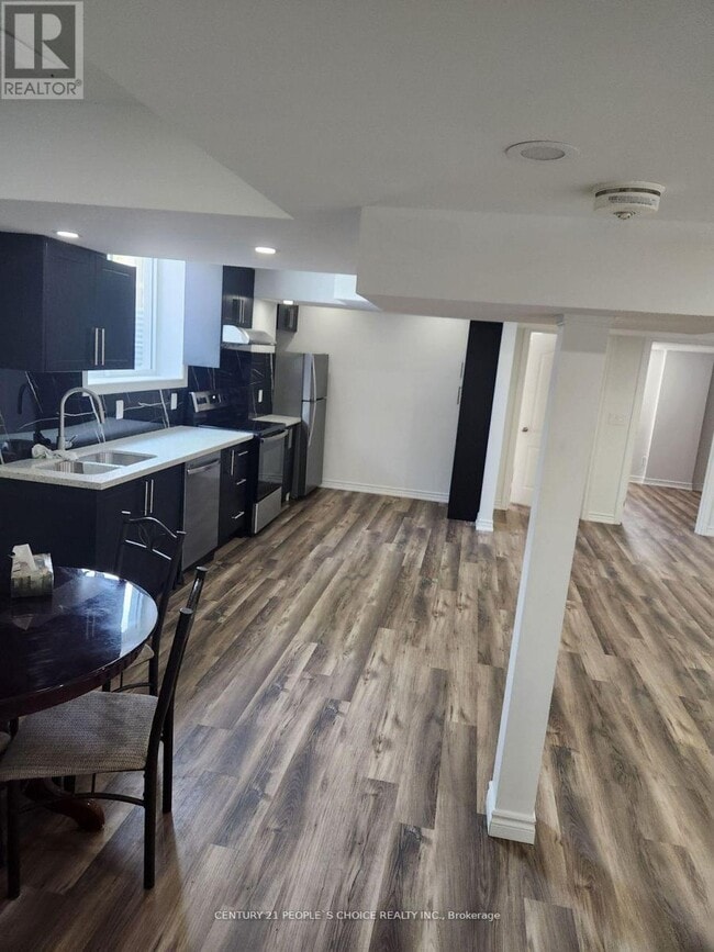 Building Photo - 4 Goodsway Trail