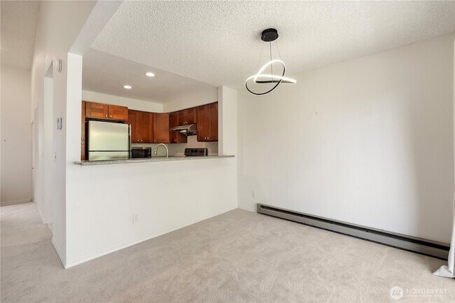 Foto del edificio - 14629 NE 35th St