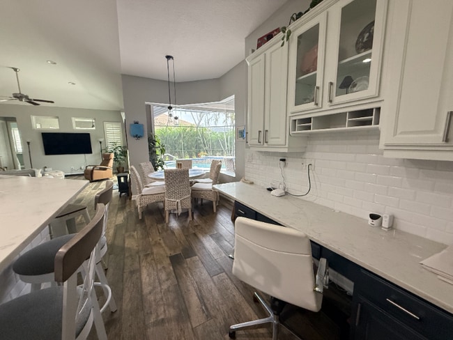 Building Photo - 4968 Bridgehampton Blvd