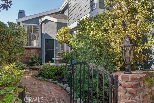 Building Photo - 2201 Agnes Rd