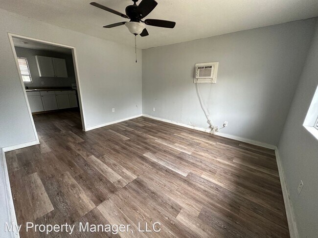 Building Photo - 2 br, 1 bath House - 1859 1/2 Anna Street