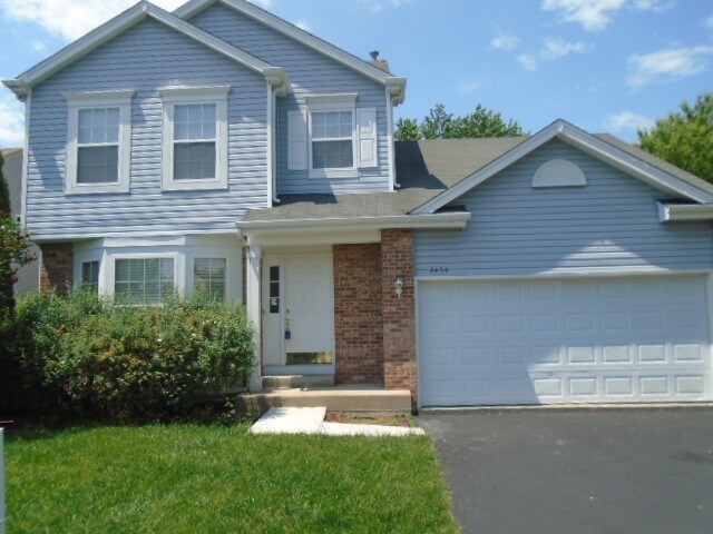 Primary Photo - 2454 N Old Pond Ln