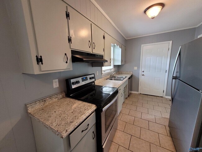 Foto del edificio - 4611 Daugette Dr NW