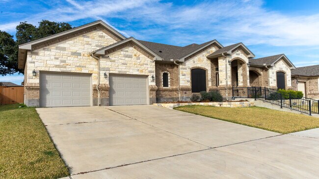 Foto del edificio - "Coming Soon! Spacious 4-Bed, 3-Bath Home in Killeen's Preston Hollow – 2781 Sq Ft of Comfort!"