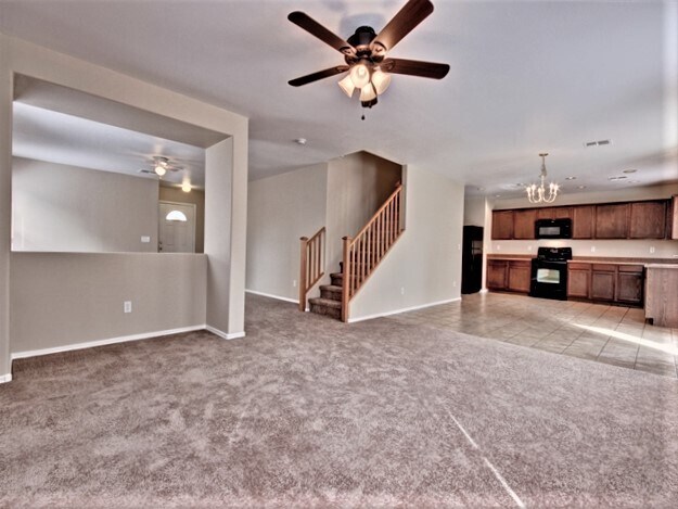 Foto del edificio - 9633 N 82nd Lane