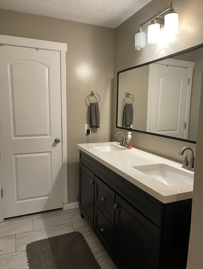 Vanity - 742 South 400 East
