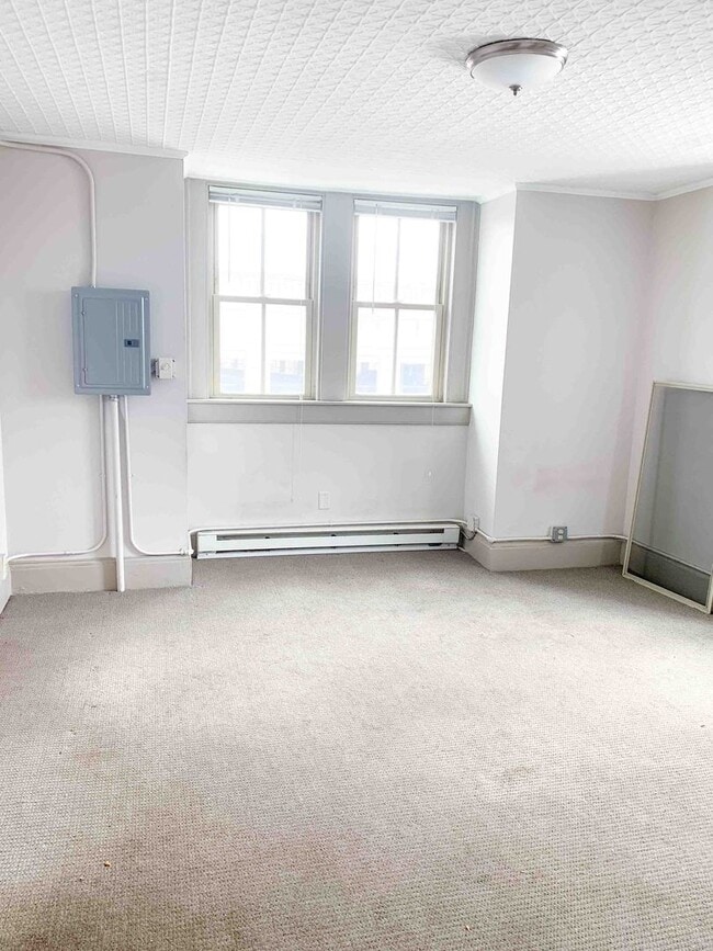 Photo - 7 Old S St Apartment