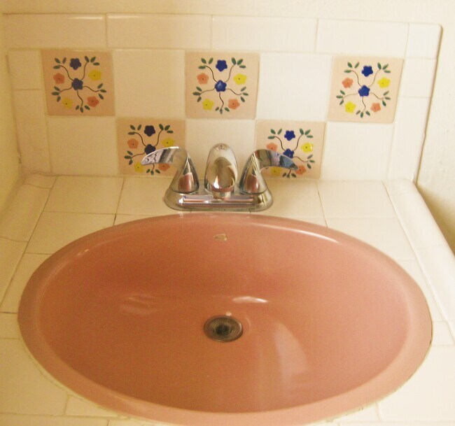 Baño - 6586 Split Rock Ave