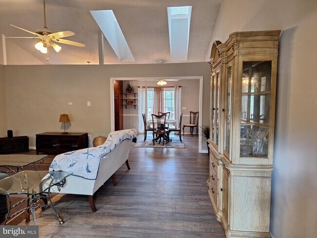 Foto del edificio - 12 Albano Ct