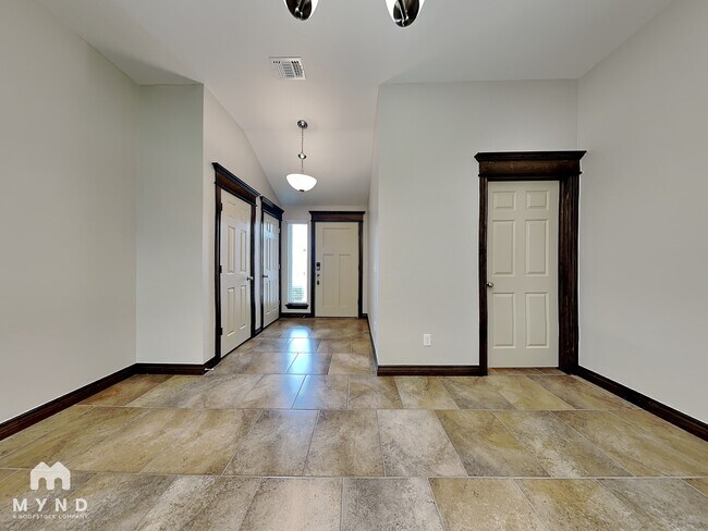 Foto del edificio - 1132 Merlin Dr