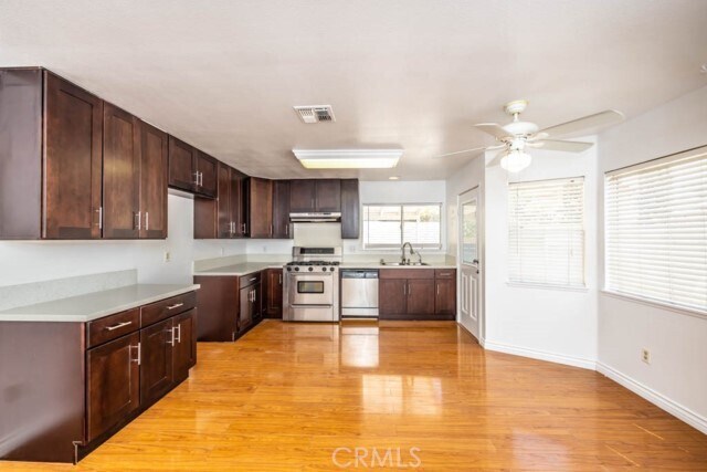 Foto del edificio - 1028 W Woodcrest St