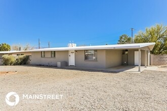 Building Photo - 1733 S Avenida Regulo