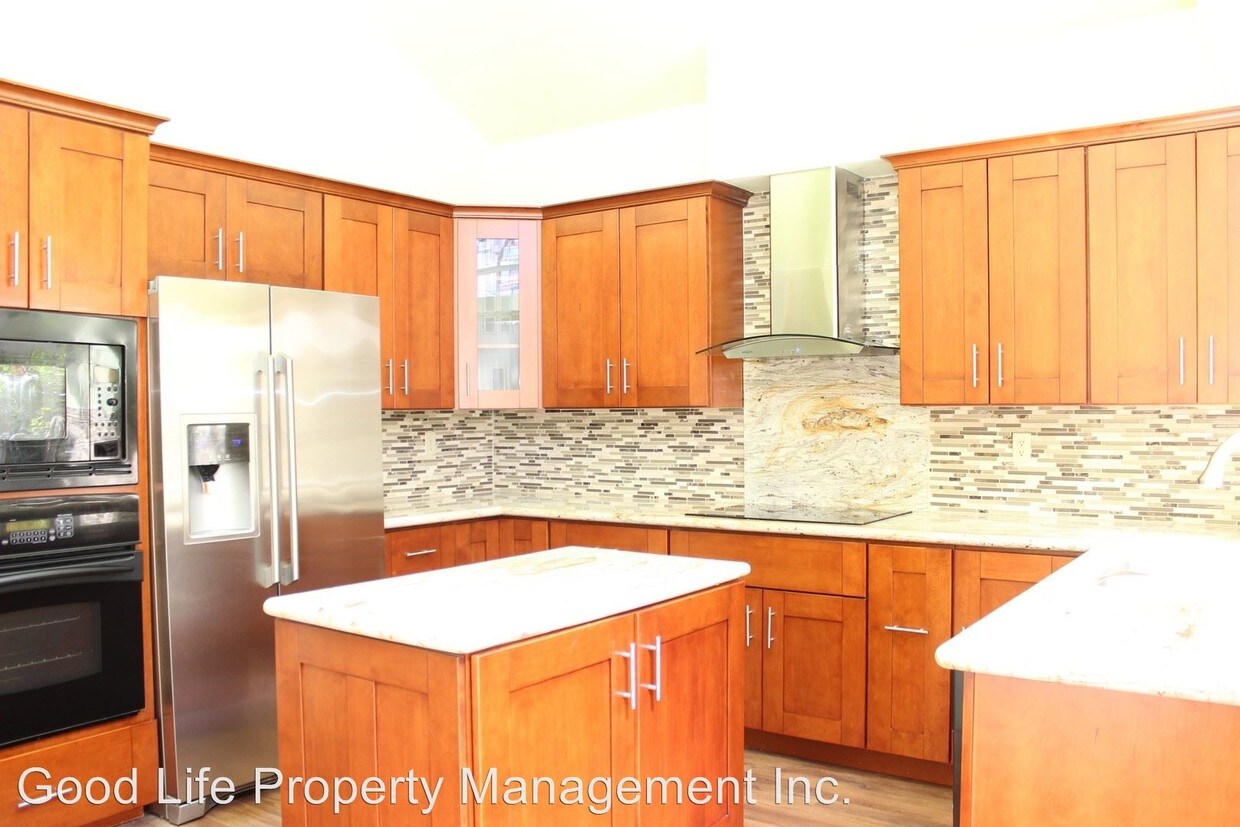 Foto principal - 2 br, 2 bath House - 15549 Walton Heath Row