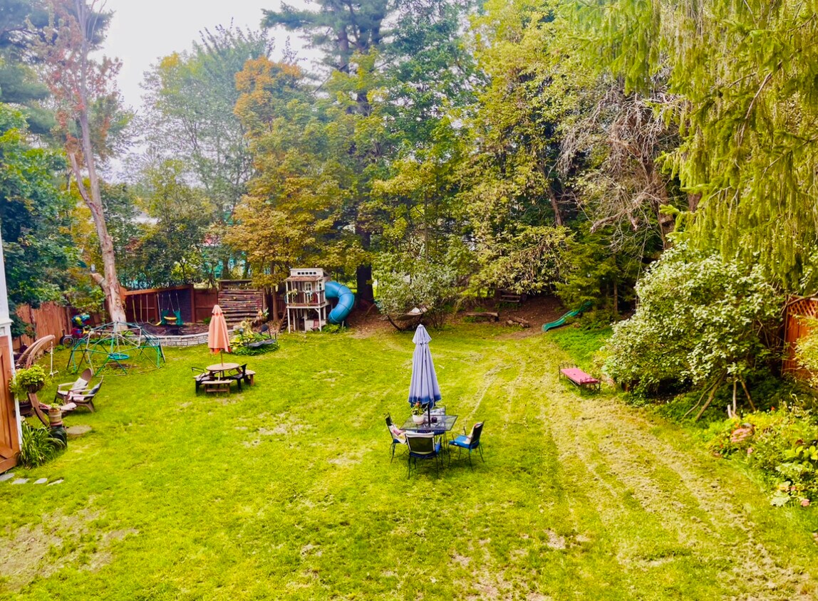 198 S Main St Unit Apartment A, Northfield, VT 05663 Apartments in