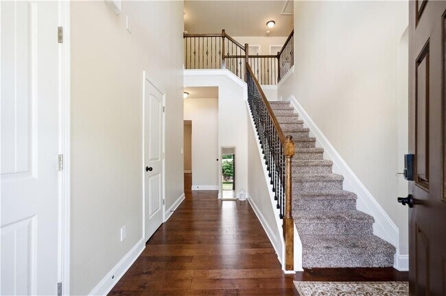 Building Photo - 1268 Mitford Ln