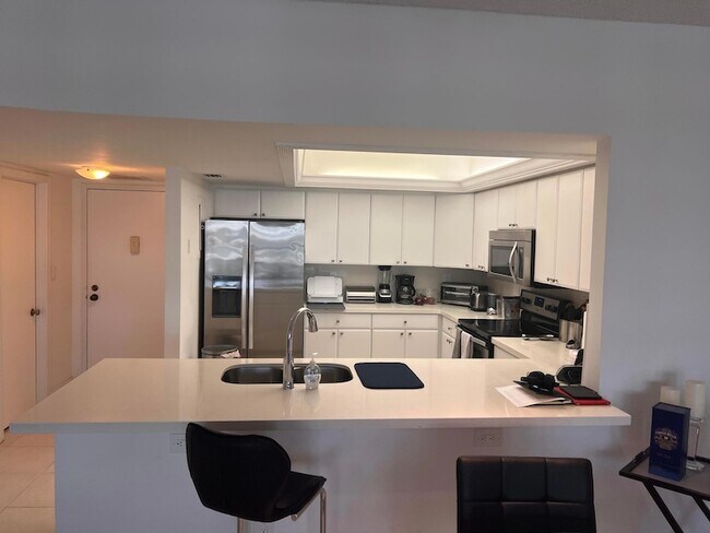 Foto del edificio - 5100 N Ocean Blvd