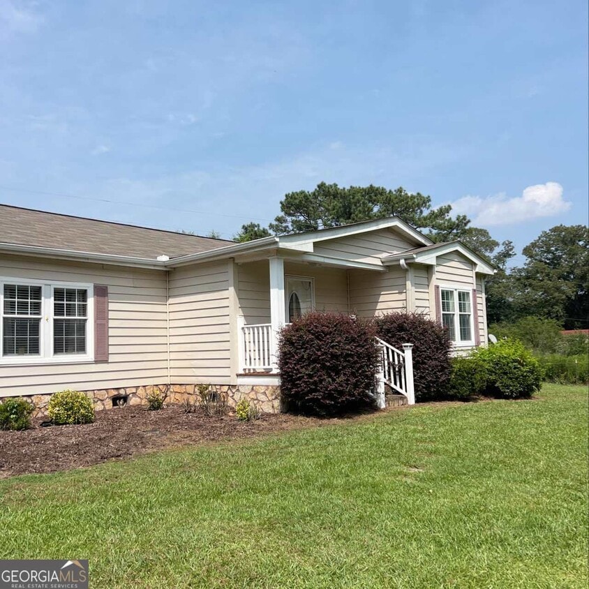 Primary Photo - 205 Tom Fletcher Rd