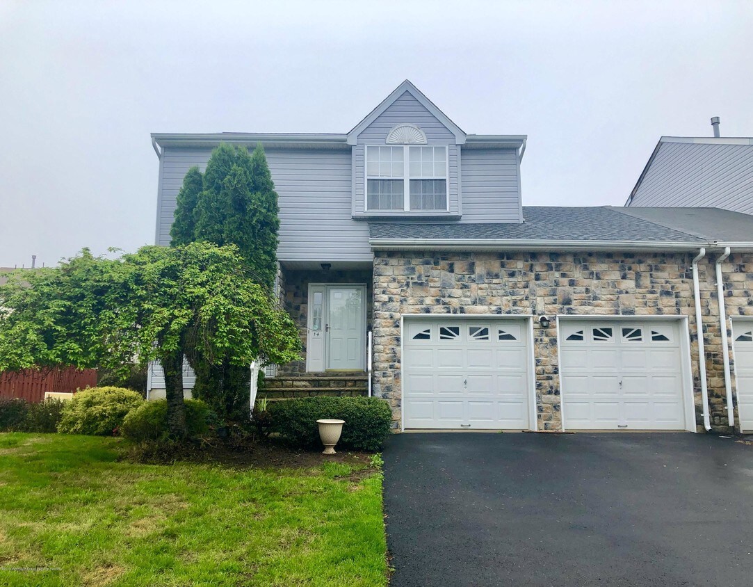 14 Warbler Rd, Marlboro Township, NJ 07746 House Rental in Marlboro