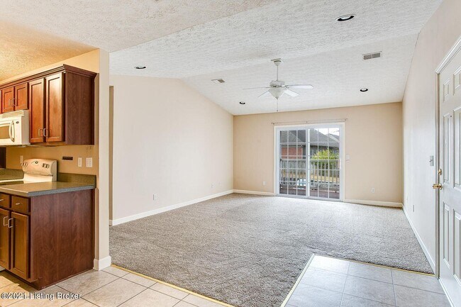 Foto del edificio - 12401 Brothers Ave