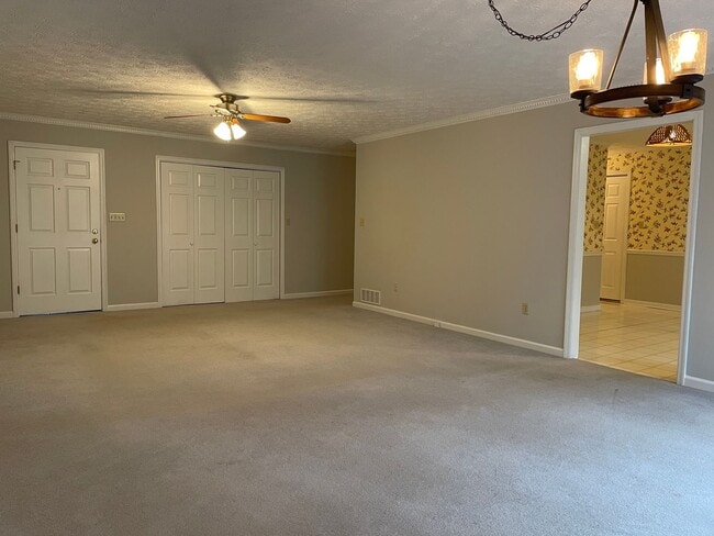 Photo - 1021 Deni Ct House