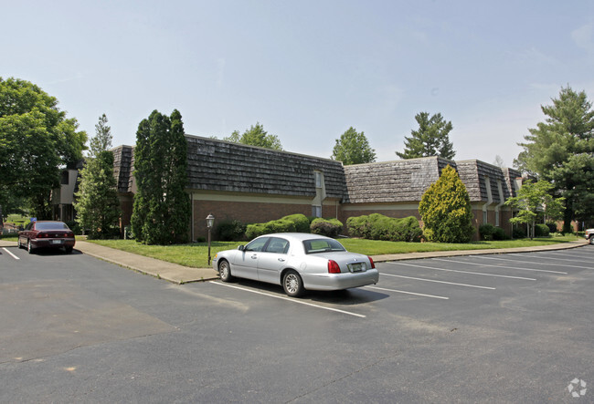 Foto del edificio - Regency Park Apartments